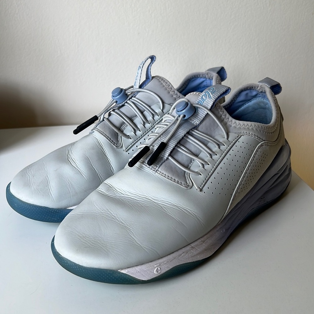 Clove tennis shoes, color: grey matter